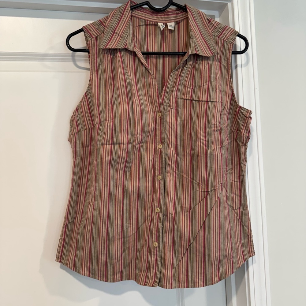 St John’s Bay Women’s Summer Sleeveless Top! NWOT!!